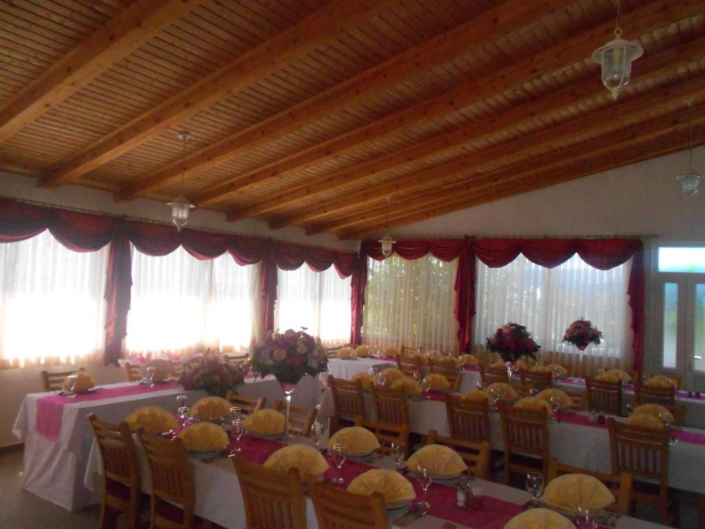 Pansion Komfor Moca ماكارسكا المظهر الخارجي الصورة